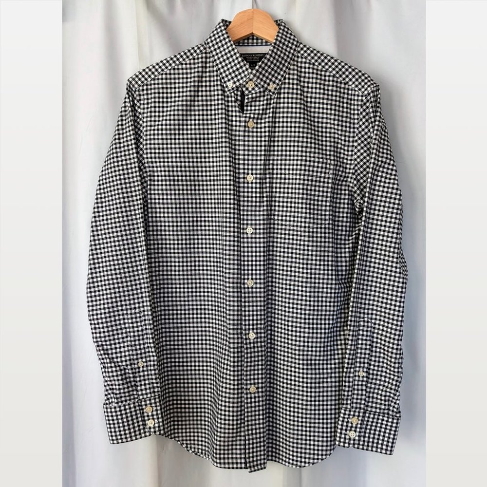Banana Republic Men's Black & White Gingham Button Down, Size S